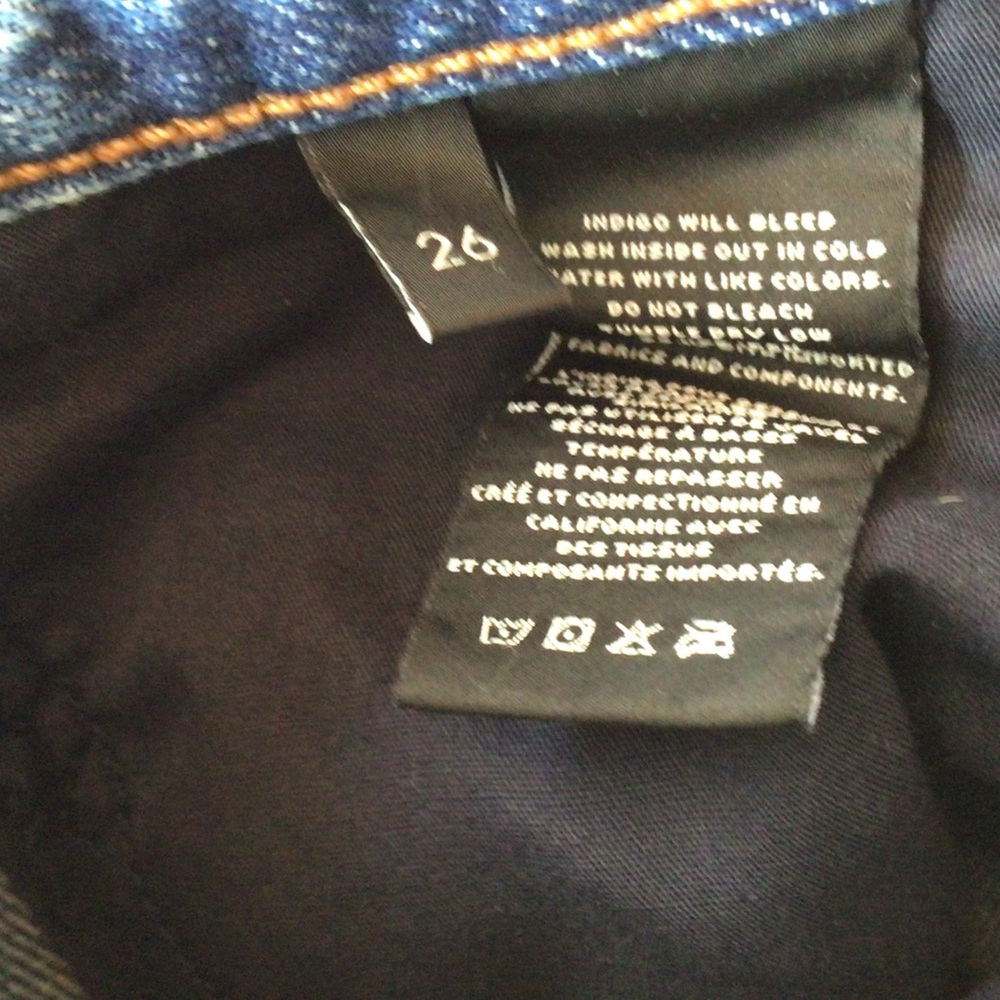 J Brand High Rise Short, 26” - Picture 3 of 5